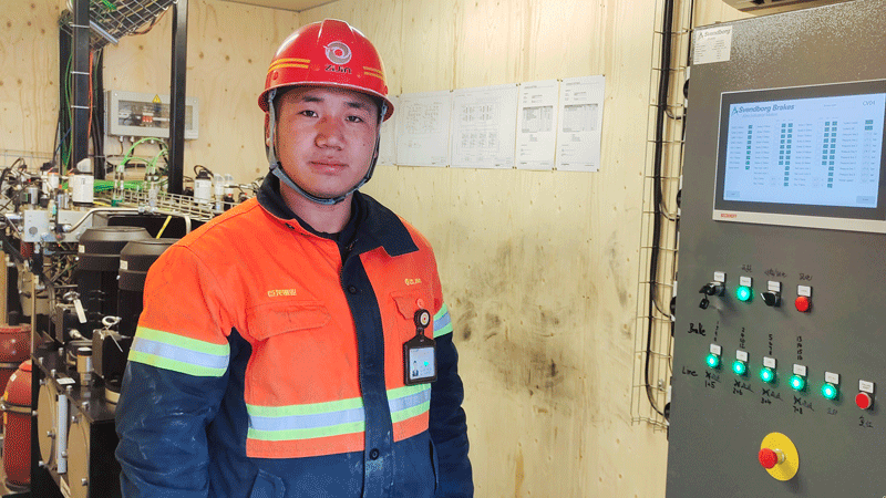 赏金船长青年丨洛松江措：装备是我的“好朋侪”