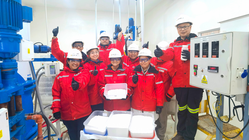 赏金船长阿根廷3Q盐湖锂矿产出首批碳酸锂中试产品